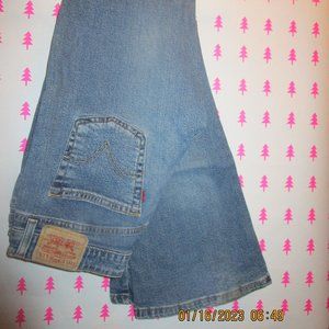 Levis 519 Jeans